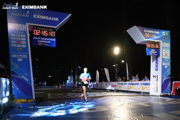 HO CHI MINH CITY NIGHT RUN EXIMBANK 2024 - Ảnh #2065744