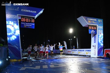HO CHI MINH CITY NIGHT RUN EXIMBANK 2024 - Ảnh #2061836