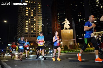 HO CHI MINH CITY NIGHT RUN EXIMBANK 2024 - Ảnh #1991501