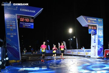 HO CHI MINH CITY NIGHT RUN EXIMBANK 2024 - Ảnh #2063322