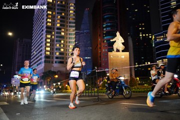 HO CHI MINH CITY NIGHT RUN EXIMBANK 2024 - Ảnh #1989618