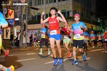 HO CHI MINH CITY NIGHT RUN EXIMBANK 2024 - Ảnh #2031936
