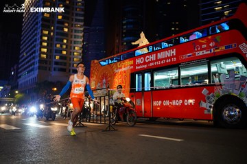 HO CHI MINH CITY NIGHT RUN EXIMBANK 2024 - Ảnh #1989109