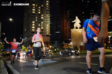 HO CHI MINH CITY NIGHT RUN EXIMBANK 2024 - Ảnh #1990476