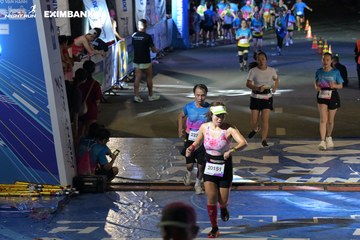 HO CHI MINH CITY NIGHT RUN EXIMBANK 2024 - Ảnh #2028202