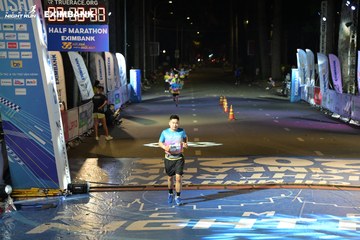 HO CHI MINH CITY NIGHT RUN EXIMBANK 2024 - Ảnh #2028292
