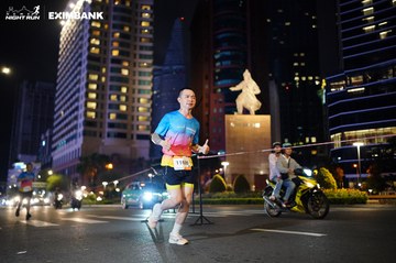 HO CHI MINH CITY NIGHT RUN EXIMBANK 2024 - Ảnh #1989526