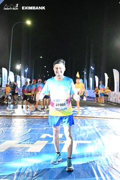HO CHI MINH CITY NIGHT RUN EXIMBANK 2024 - Ảnh #1969896