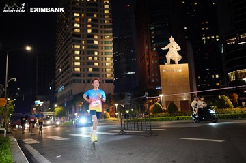 HO CHI MINH CITY NIGHT RUN EXIMBANK 2024 - Ảnh #1990489