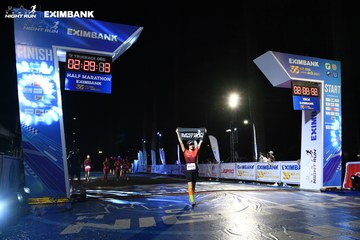 HO CHI MINH CITY NIGHT RUN EXIMBANK 2024 - Ảnh #2064679