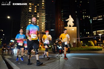 HO CHI MINH CITY NIGHT RUN EXIMBANK 2024 - Ảnh #1990661