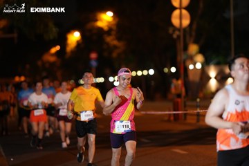 HO CHI MINH CITY NIGHT RUN EXIMBANK 2024 - Ảnh #2158948