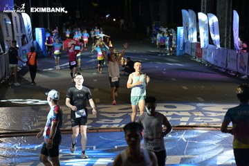 HO CHI MINH CITY NIGHT RUN EXIMBANK 2024 - Ảnh #2035081