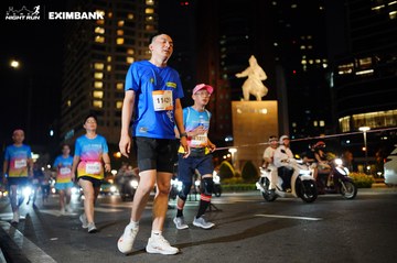 HO CHI MINH CITY NIGHT RUN EXIMBANK 2024 - Ảnh #1991639