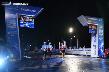 HO CHI MINH CITY NIGHT RUN EXIMBANK 2024 - Ảnh #2063004