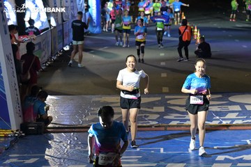 HO CHI MINH CITY NIGHT RUN EXIMBANK 2024 - Ảnh #2028174