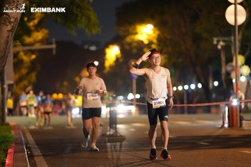 HO CHI MINH CITY NIGHT RUN EXIMBANK 2024 - Ảnh #2160253