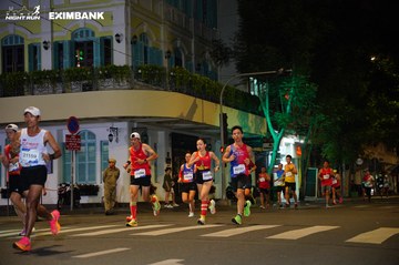 HO CHI MINH CITY NIGHT RUN EXIMBANK 2024 - Ảnh #2031045