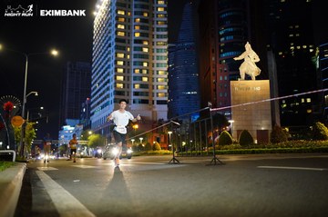 HO CHI MINH CITY NIGHT RUN EXIMBANK 2024 - Ảnh #1989326
