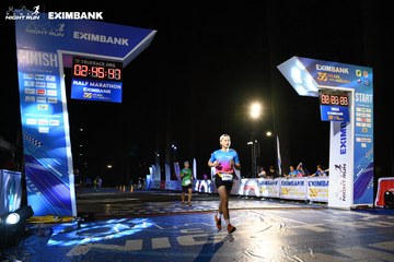 HO CHI MINH CITY NIGHT RUN EXIMBANK 2024 - Ảnh #2065818