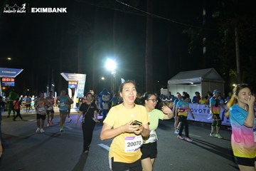 HO CHI MINH CITY NIGHT RUN EXIMBANK 2024 - Ảnh #1970837