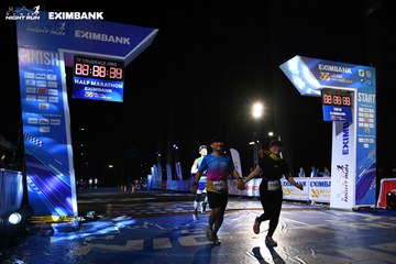 HO CHI MINH CITY NIGHT RUN EXIMBANK 2024 - Ảnh #2060004