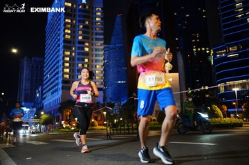 HO CHI MINH CITY NIGHT RUN EXIMBANK 2024 - Ảnh #1990299