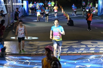 HO CHI MINH CITY NIGHT RUN EXIMBANK 2024 - Ảnh #2028395