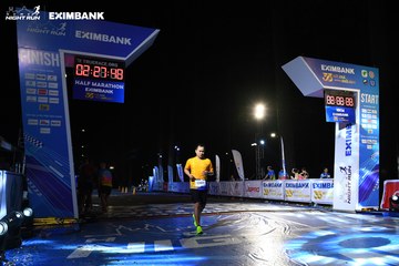 HO CHI MINH CITY NIGHT RUN EXIMBANK 2024 - Ảnh #2063705