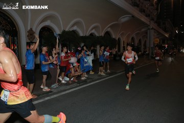 HO CHI MINH CITY NIGHT RUN EXIMBANK 2024 - Ảnh #2010593