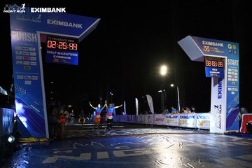 HO CHI MINH CITY NIGHT RUN EXIMBANK 2024 - Ảnh #2060868