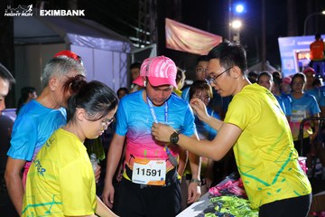 HO CHI MINH CITY NIGHT RUN EXIMBANK 2024 - Ảnh #2012737