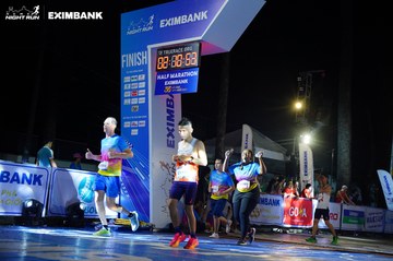 HO CHI MINH CITY NIGHT RUN EXIMBANK 2024 - Ảnh #2034028