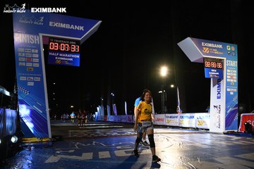 HO CHI MINH CITY NIGHT RUN EXIMBANK 2024 - Ảnh #2066129