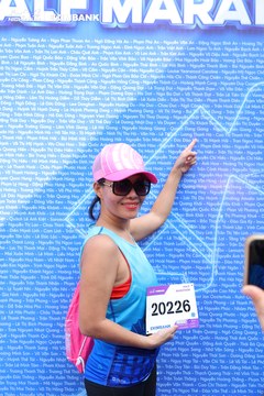 HO CHI MINH CITY NIGHT RUN EXIMBANK 2024 - Ảnh #1965428