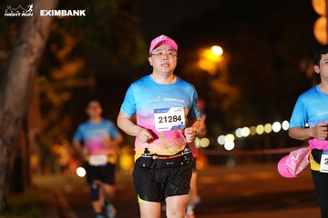 HO CHI MINH CITY NIGHT RUN EXIMBANK 2024 - Ảnh #2160523