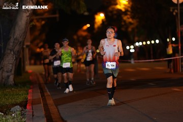 HO CHI MINH CITY NIGHT RUN EXIMBANK 2024 - Ảnh #2159495