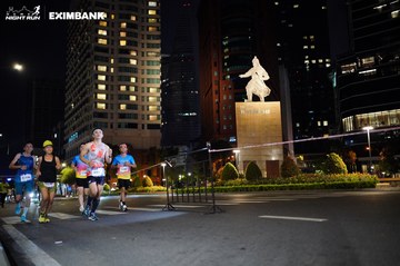 HO CHI MINH CITY NIGHT RUN EXIMBANK 2024 - Ảnh #1990905