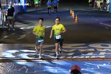 HO CHI MINH CITY NIGHT RUN EXIMBANK 2024 - Ảnh #2031299