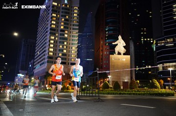 HO CHI MINH CITY NIGHT RUN EXIMBANK 2024 - Ảnh #1989712