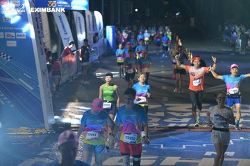 HO CHI MINH CITY NIGHT RUN EXIMBANK 2024 - Ảnh #2034691