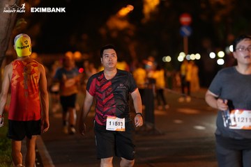 HO CHI MINH CITY NIGHT RUN EXIMBANK 2024 - Ảnh #2158869