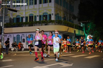 HO CHI MINH CITY NIGHT RUN EXIMBANK 2024 - Ảnh #2031590