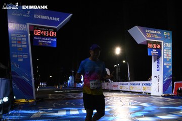 HO CHI MINH CITY NIGHT RUN EXIMBANK 2024 - Ảnh #2061959