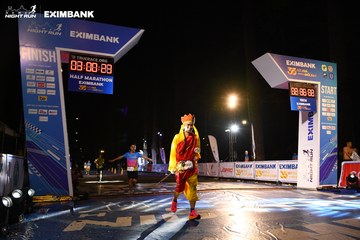 HO CHI MINH CITY NIGHT RUN EXIMBANK 2024 - Ảnh #2061235