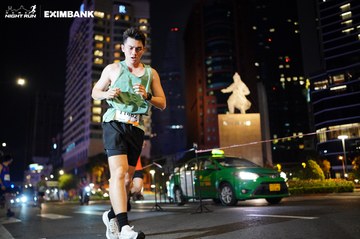 HO CHI MINH CITY NIGHT RUN EXIMBANK 2024 - Ảnh #1990045