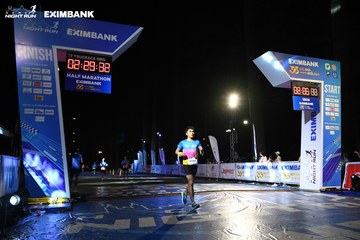 HO CHI MINH CITY NIGHT RUN EXIMBANK 2024 - Ảnh #2064995