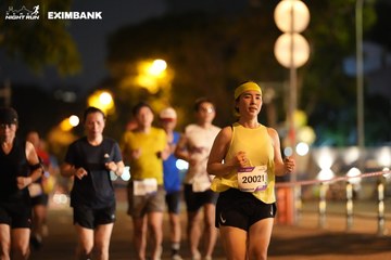 HO CHI MINH CITY NIGHT RUN EXIMBANK 2024 - Ảnh #2159967