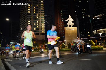 HO CHI MINH CITY NIGHT RUN EXIMBANK 2024 - Ảnh #1991418