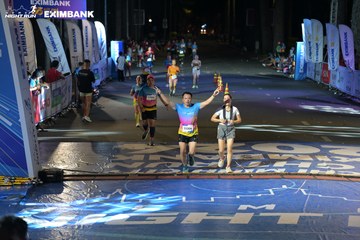 HO CHI MINH CITY NIGHT RUN EXIMBANK 2024 - Ảnh #2032573